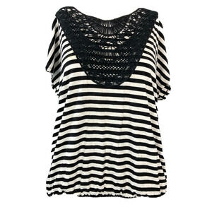 Chicos Shirt Womens Sz 1‎ S 8 Black White Striped Crochet Neckline Short Sleeve